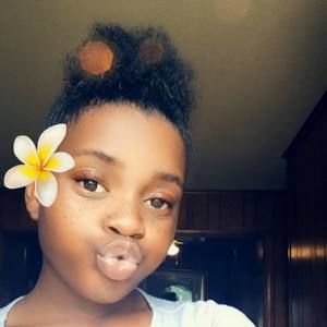 Meet your Posher, Mariah